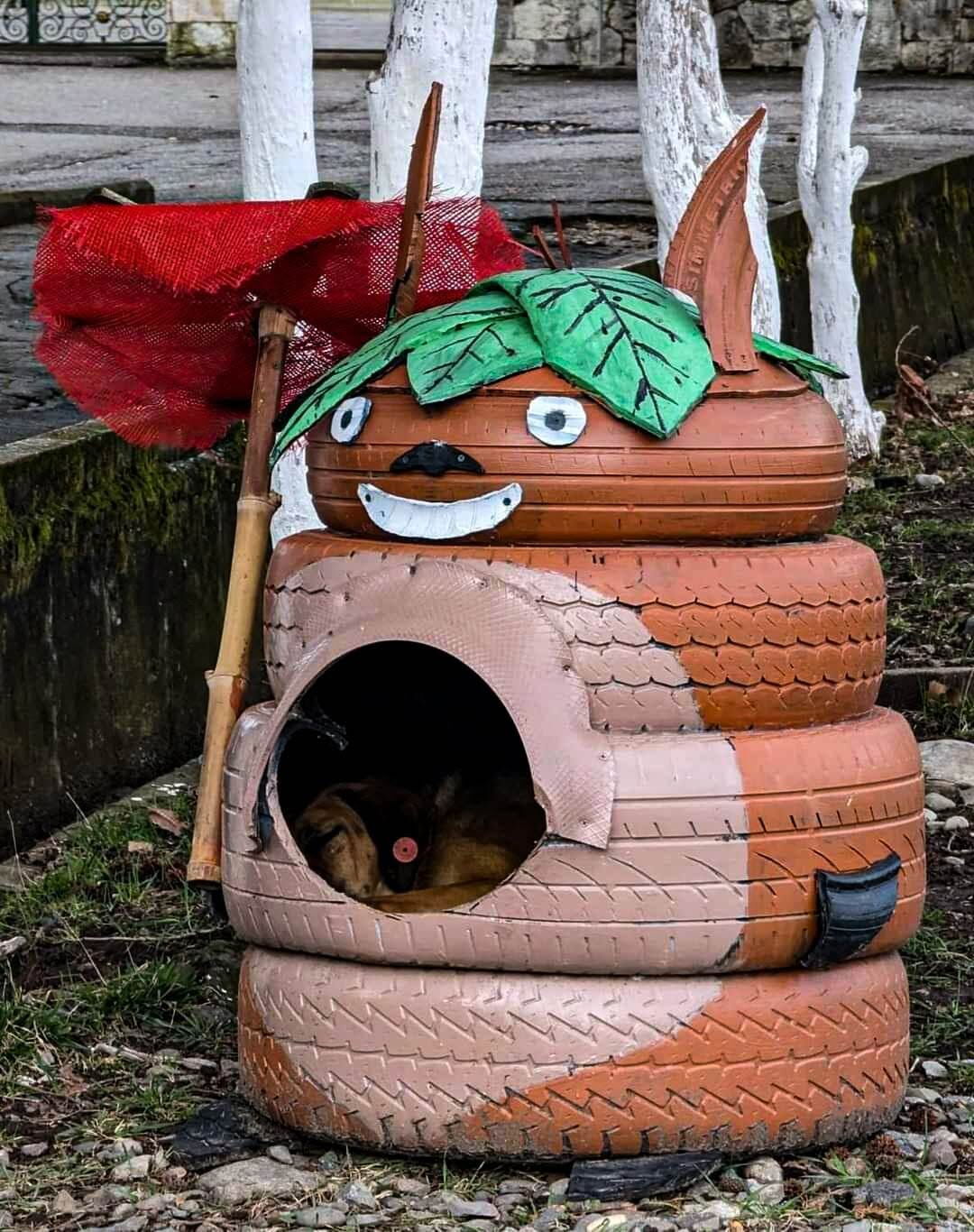 Dog Shelter "Totoro"
