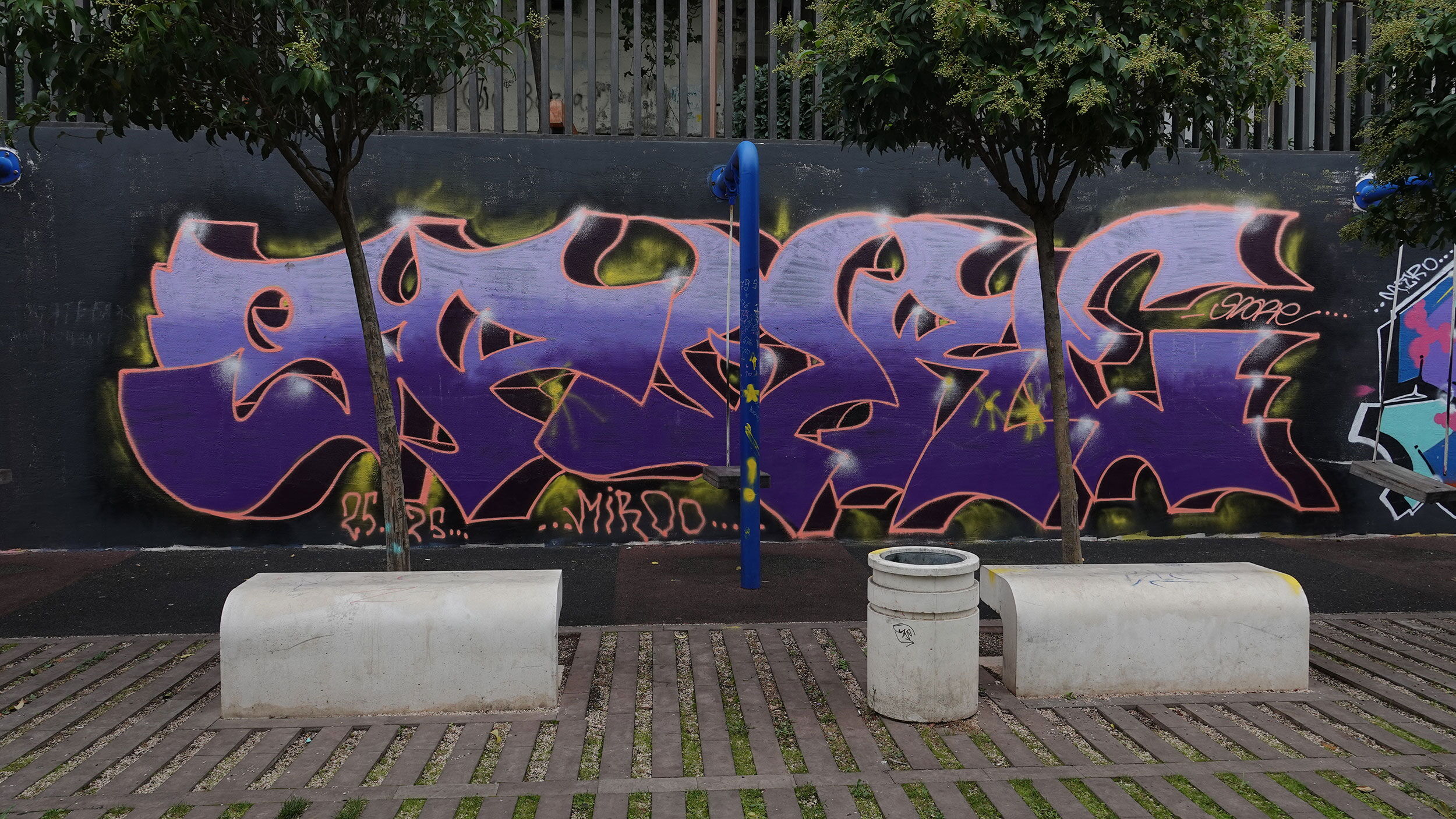 Spore